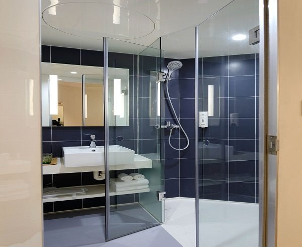 Shower Screens Repair Logan